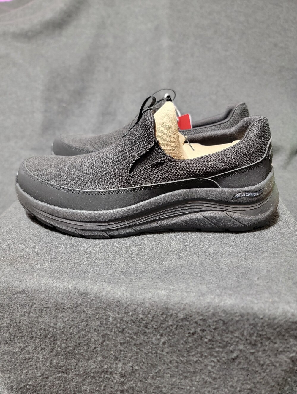 Skechers Men's Arch Comfort Flex slip-on sneakers
